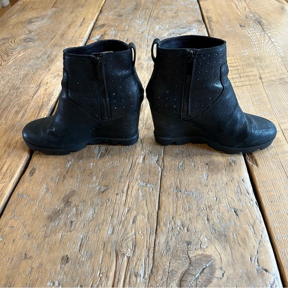 SOREL Black Leather Studded Wedge Waterproof Ankle Boots - Picture 4 of 7